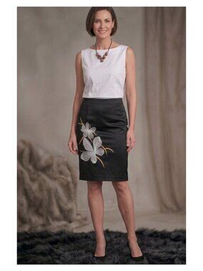 Natural Elements Jewelry: Polished Leopard Shell Necklace